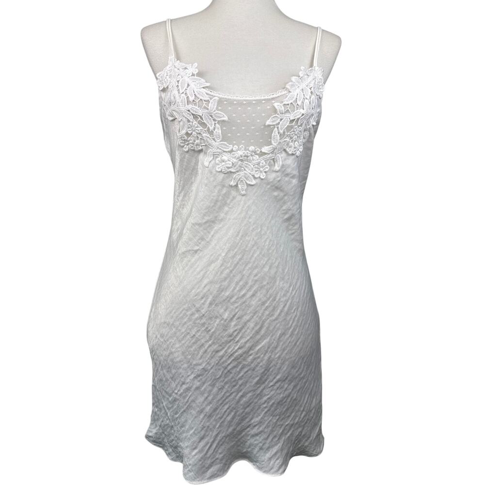 In Bloom Intimates Lace Chemise White Slip Dress NWT S Bridal